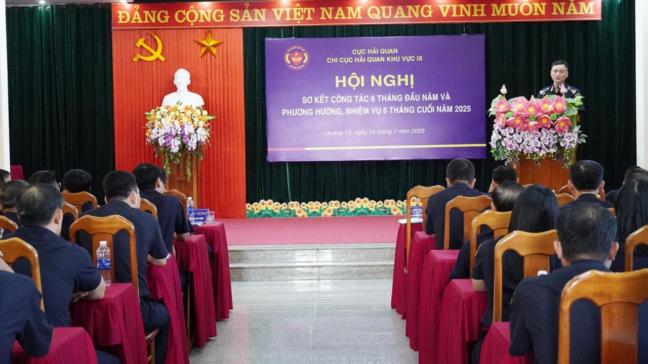 Chi cục Hải quan khu vực IX tổ chức hội nghị sơ kết 6 tháng đầu năm