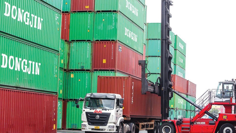 Doanh nghiệp logistics số hóa, xanh hóa để vươn ra biển lớn