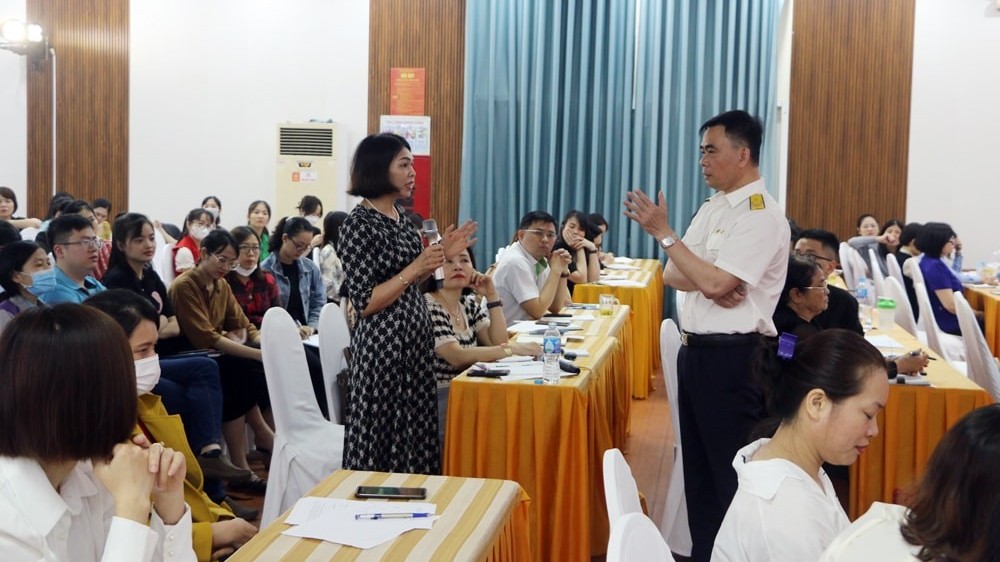 Trưởng Thuế tỉnh Nghệ An sẵn sàng tiếp nhận phản ánh về thái độ phục vụ của công chức thuế