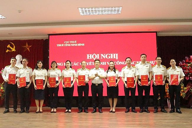 Thuế tỉnh Ninh Bình ổn định tổ chức phục vụ người dân, doanh nghiệp