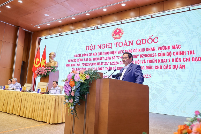 Thủ tướng: Tháo gỡ vướng mắc cho gần 3.000 dự án tồn đọng với tinh thần '6 rõ'- Ảnh 2. Thủ tướng: Tháo gỡ vướng mắc cho gần 3.000 dự án tồn đọng với tinh thần '6 rõ'- Ảnh 2.