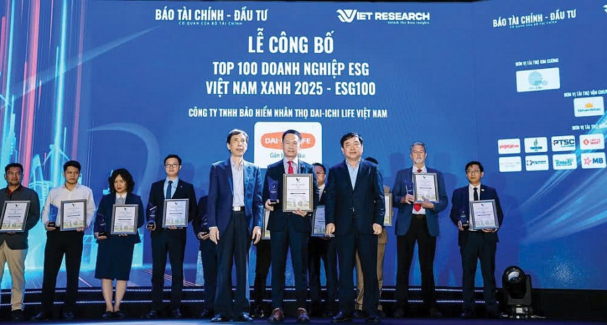 Vinh danh doanh nghiệp bảo hiểm: Định vị giá trị, nâng tầm uy tín thương hiệu