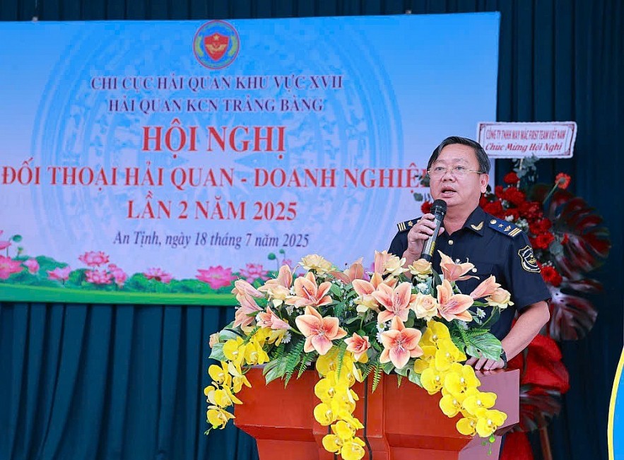 Hải quan Khu công nghiệp Trảng Bàng đối thoại tạo thuận lợi hơn nữa cho doanh nghiệp