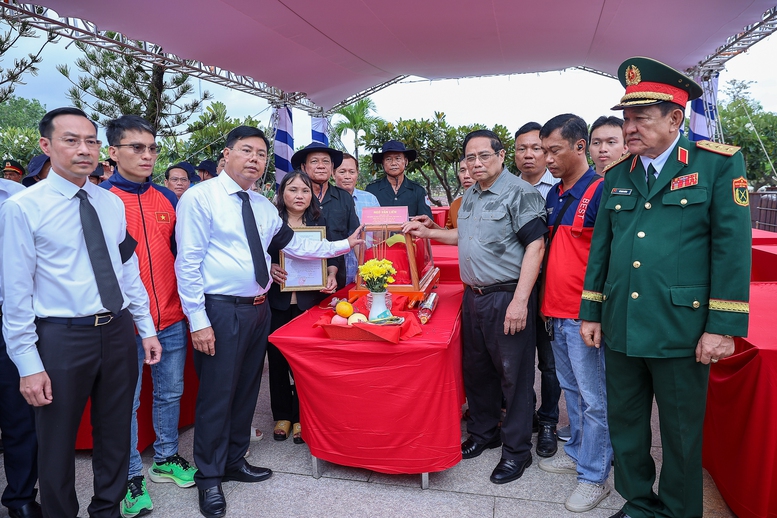 Thủ tướng: 'Tiếp tục làm hết sức mình để không một liệt sĩ nào bị lãng quên'- Ảnh 6.