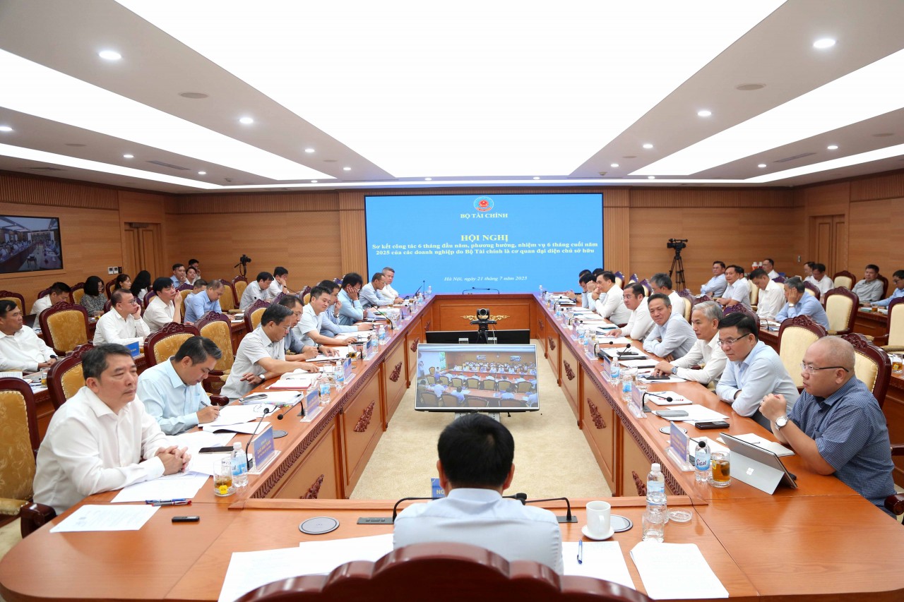 Nâng mục tiêu tăng trưởng của các doanh nghiệp nhà nước để đạt tăng trưởng GDP 8,3 - 8,5%