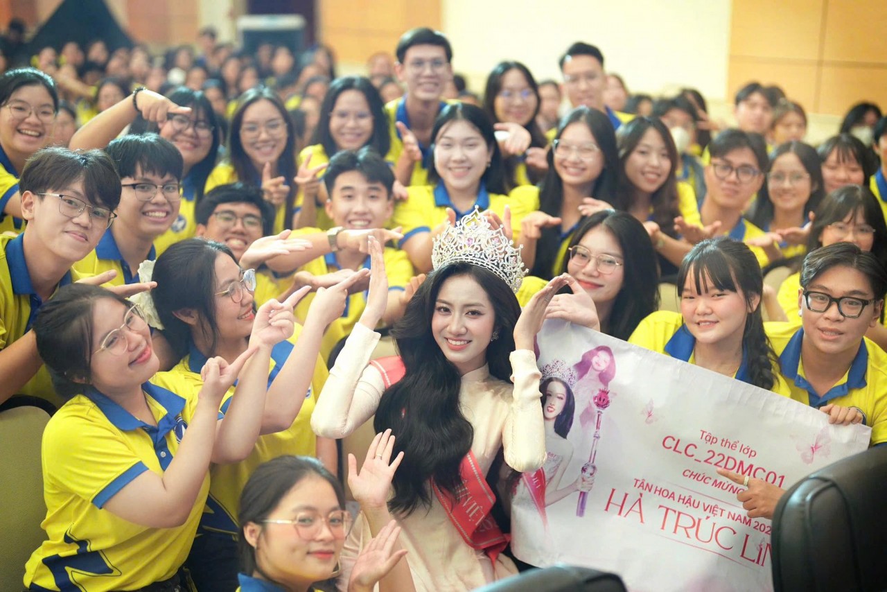 Sinh viên UFM khẳng định dấu ấn toàn diện trên các sân chơi lớn nửa đầu năm 2025