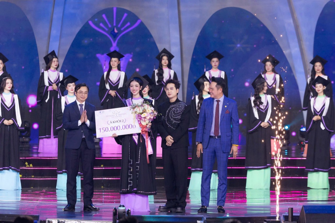 Sinh viên UFM khẳng định dấu ấn toàn diện trên các sân chơi lớn nửa đầu năm 2025