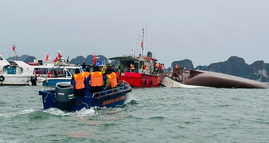 Doanh nghiệp bảo hiểm khẩn trương bồi thường hơn 10 tỷ đồng vụ lật tàu Vịnh Xanh 58