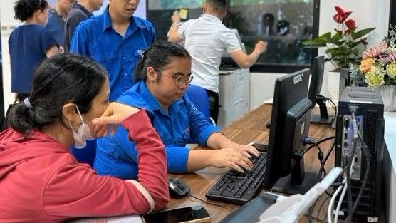 Hà Nội hướng dẫn người dân lấy số thứ tự trực tuyến trên ứng dụng iHanoi