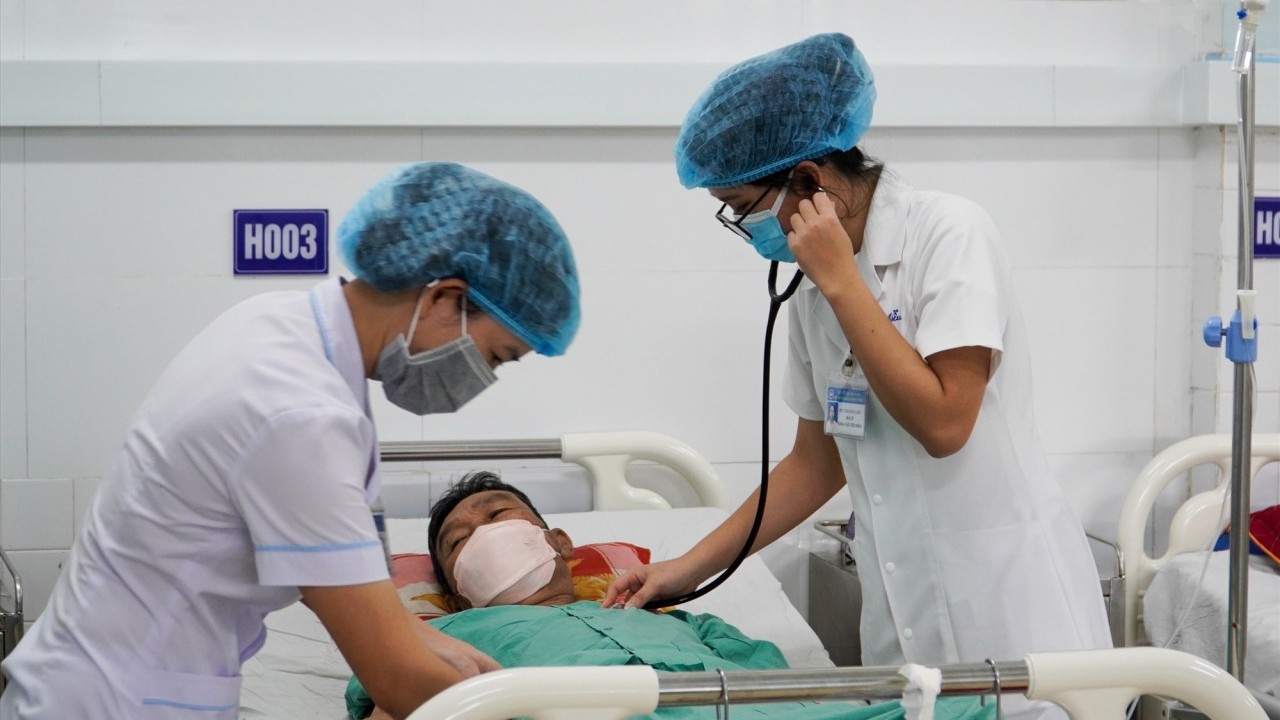 Quyền lợi bảo hiểm y tế ngày càng mở rộng