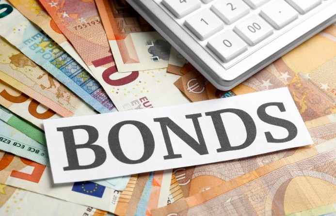 Thị trường trái phiếu doanh nghiệp tăng tốc trở lại nhờ lãi suất thấp và tín dụng khởi sắc