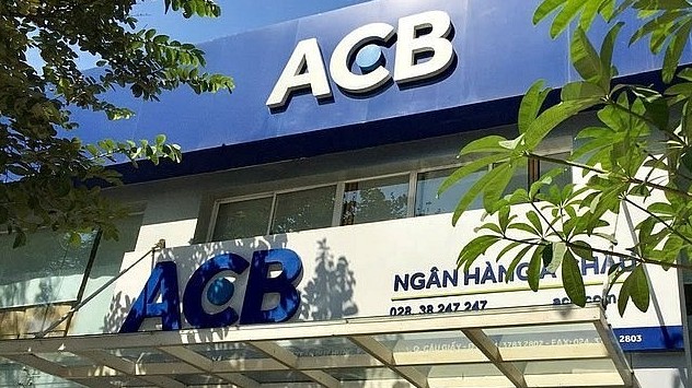 ACB lần đầu lãi vượt 6.000 tỷ đồng trong quý, thu nhập ngoài lãi bứt tốc