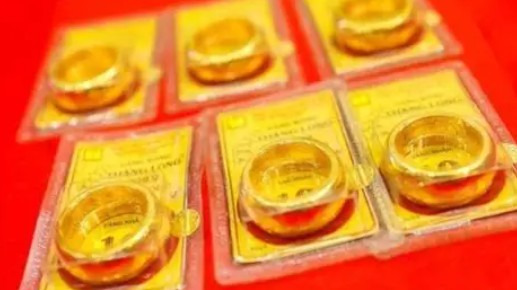 Giá vàng hôm nay (26/7): Tiếp tục giảm mạnh cả thế giới và trong nước