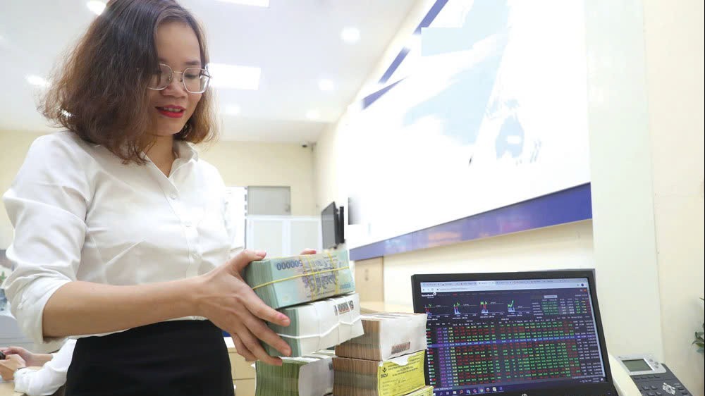 Chứng khoán tiếp tục là kênh dẫn vốn quan trọng trong kỷ nguyên mới