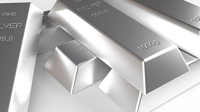 Ngày 27/7: Giá bạc trong nước đồng loạt giảm sâu