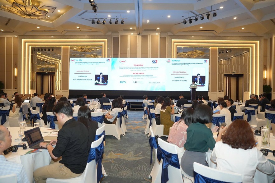 Rộng cửa cấp tín dụng, ngân hàng cho vay trên trên dữ liệu phi truyền thống Rộng cửa cấp tín dụng, ngân hàng cho vay trên trên dữ liệu phi truyền thống