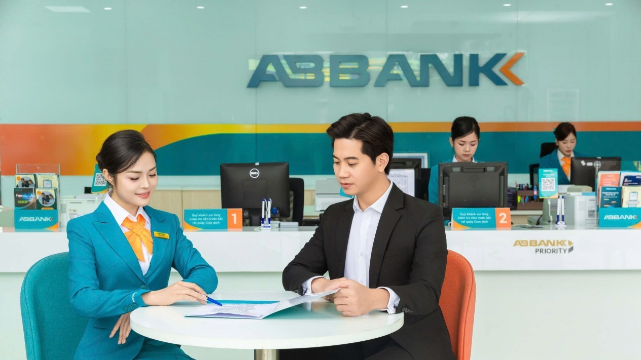 Lãi quý II lập đỉnh, ABBank tiến sát kế hoạch năm với hàng loạt chỉ số cải thiện mạnh