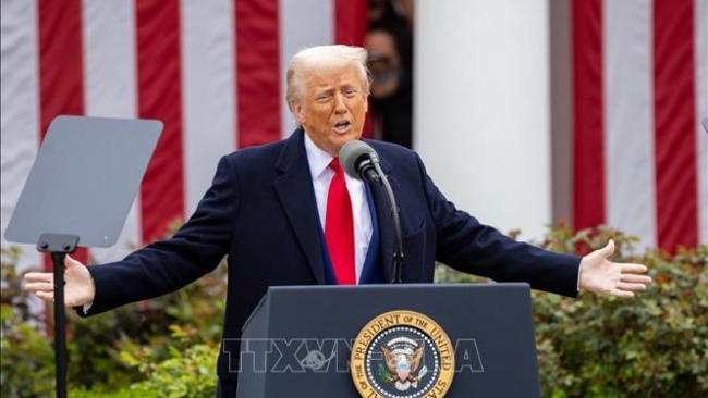 Mỹ áp thuế mới lên tới 41% với hàng chục quốc gia