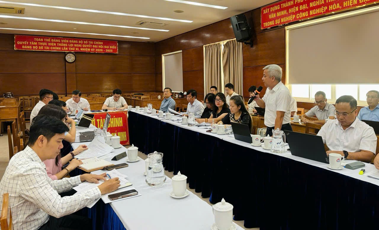 Đoàn công tác Bộ Tài chính làm việc với các sở ngành, phường/xã vùng Đông Nam Bộ