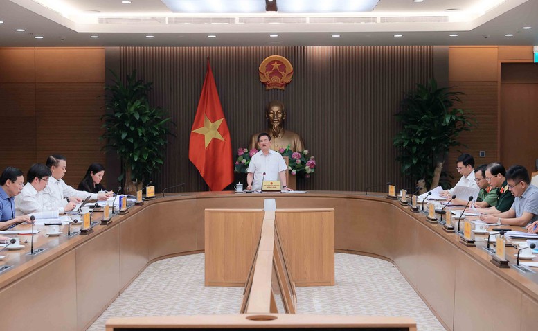 Phó Thủ tướng Hồ Đức Phớc chủ trì cuộc họp kế hoạch tài chính - ngân sách- Ảnh 1.