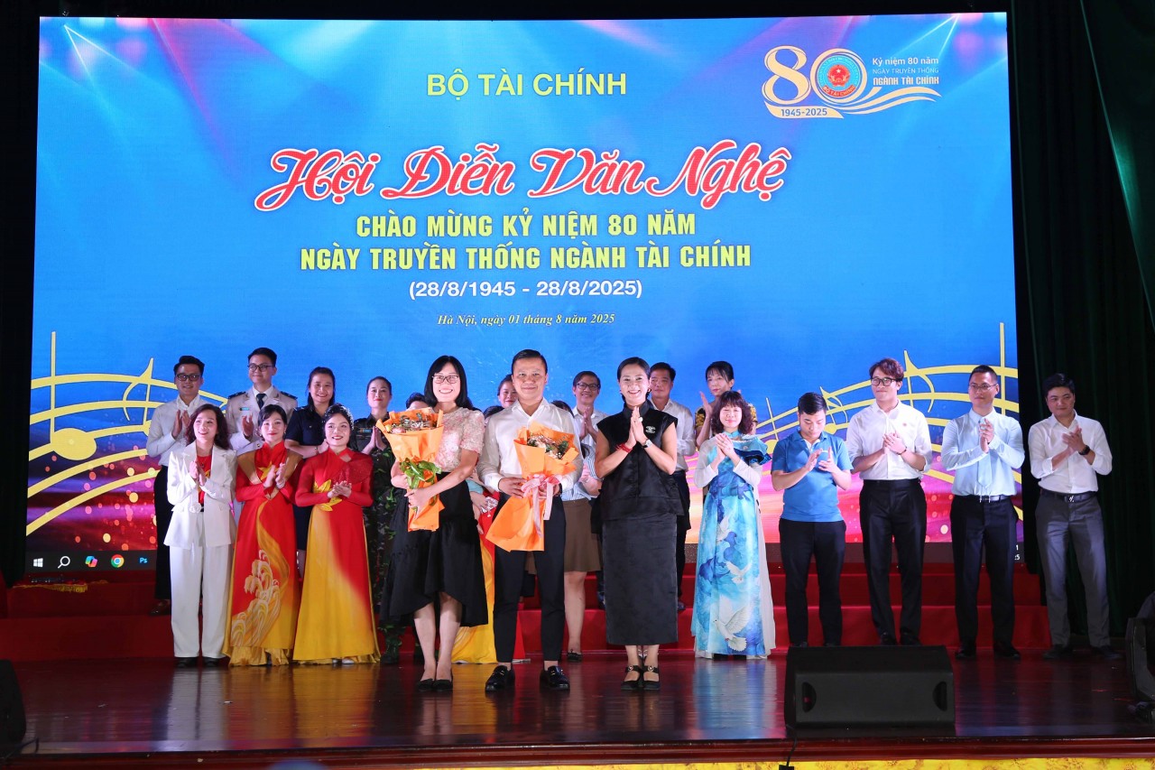 Hội diễn văn nghệ chào mừng kỷ niệm 80 năm ngày truyền thống ngành Tài chính