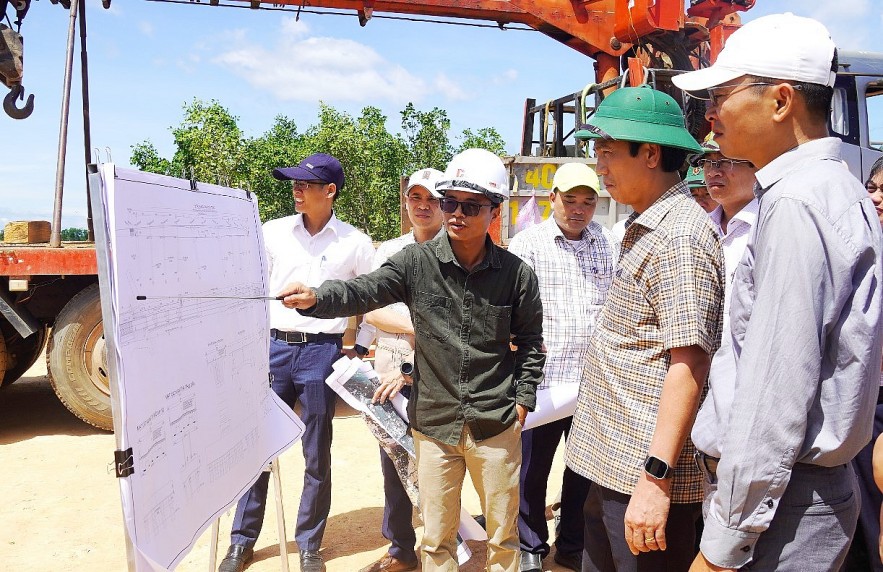 Quảng Trị thành lập 3 Tổ công tác đôn đốc giải ngân vốn đầu tư công Quảng Trị thành lập 3 tổ công tác đôn đốc giải ngân vốn đầu tư công