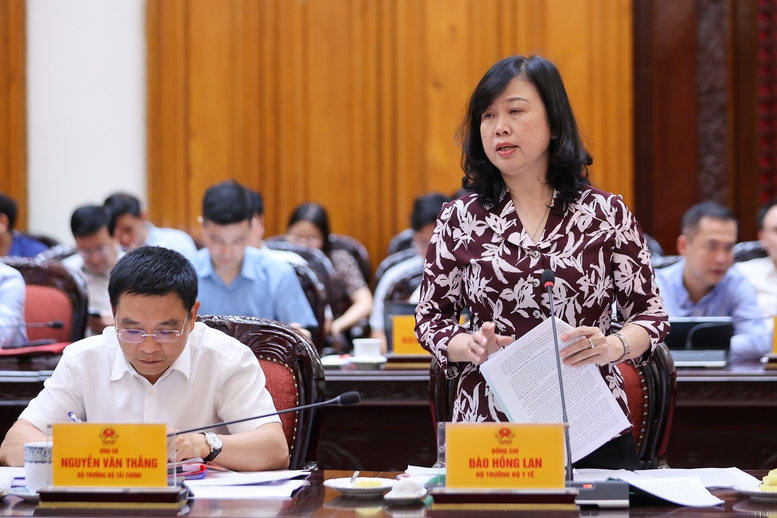 Thủ tướng: Thích ứng linh hoạt, hiệu quả với tình hình để đạt tăng trưởng 8,3-8,5%- Ảnh 6.