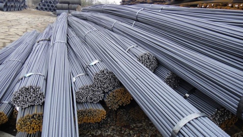 Ngày 5/8: Giá thép giảm sâu, quặng sắt bật tăng