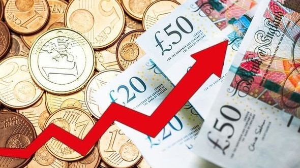 Thị trường tiền tệ tuần 4 - 8/8: Tỷ giá EUR và GBP tăng mạnh, lãi suất liên ngân hàng vọt lên 6,6%