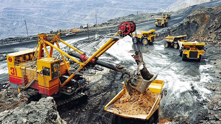 Thủ tướng chỉ đạo gỡ vướng quy định pháp luật lĩnh vực khoáng sản, đất đai- Ảnh 1.