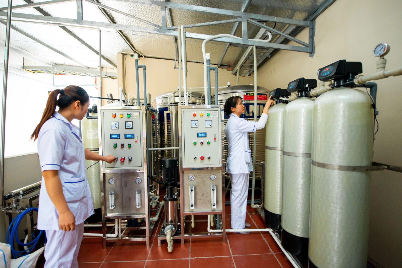 Quảng Ninh: Thu hút đầu tư nhờ tạo dựng môi trường kinh doanh thuận lợi Quảng Ninh: Thu hút đầu tư nhờ tạo dựng môi trường kinh doanh thuận lợi