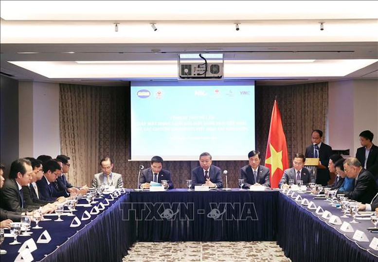 Tổng Bí thư Tô Lâm gặp mặt Mạng lưới Đổi mới sáng tạo Việt Nam tại Hàn Quốc- Ảnh 2.