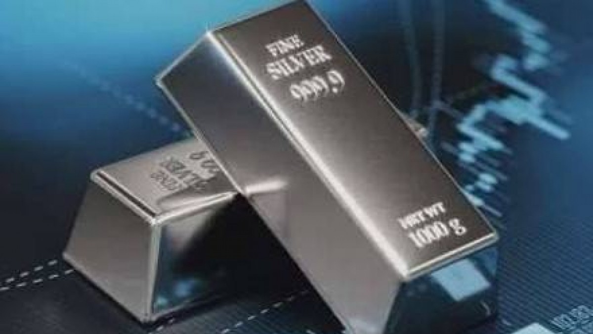 Ngày 11/8: Giá bạc giảm ngay phiên giao dịch đầu tuần