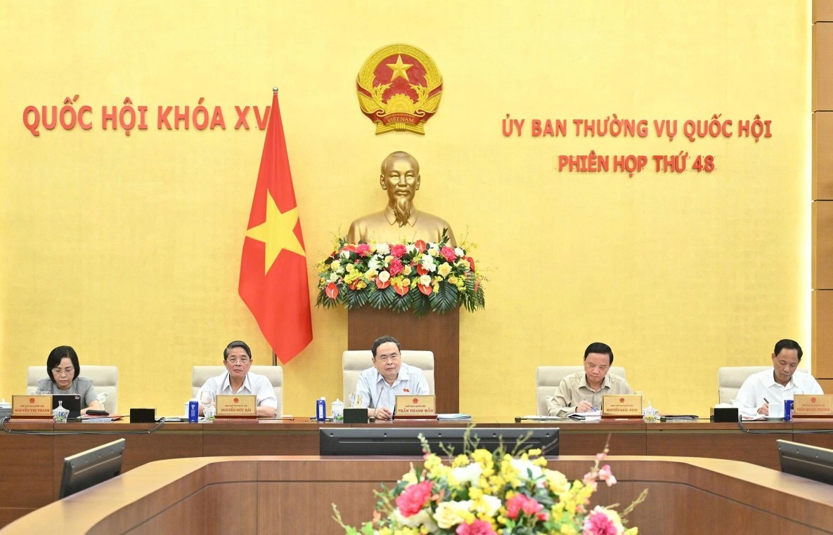 Chính phủ sẽ trình Quốc hội 47 luật trong Kỳ họp cuối năm