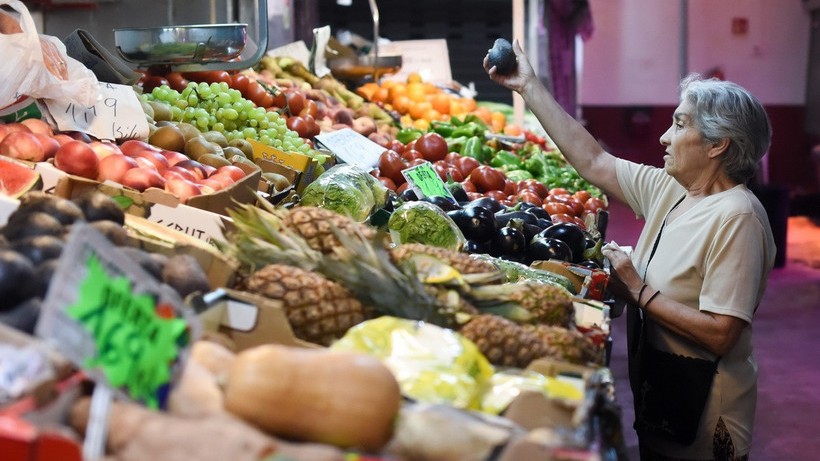 Chịu áp lực bởi thuế Mỹ, kinh tế Eurozone tăng trưởng “yếu ớt”