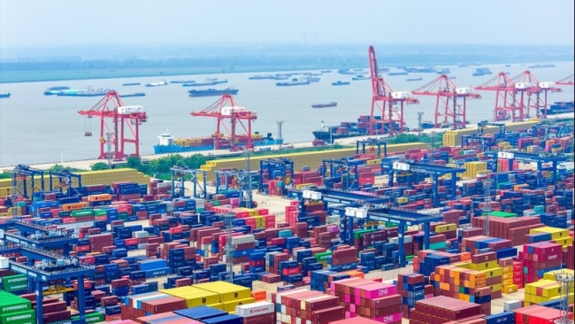 Tổng thống Mỹ ký gia hạn hoãn áp thuế với Trung Quốc thêm 90 ngày