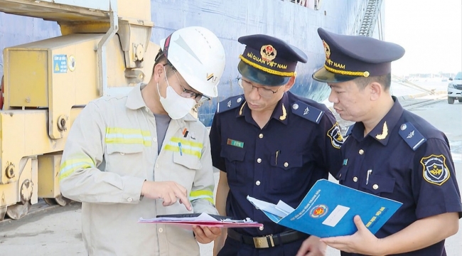 Hải quan khu vực X: Đáp ứng chính quyền địa phương 2 cấp, đảm bảo thu ngân sách vượt mục tiêu