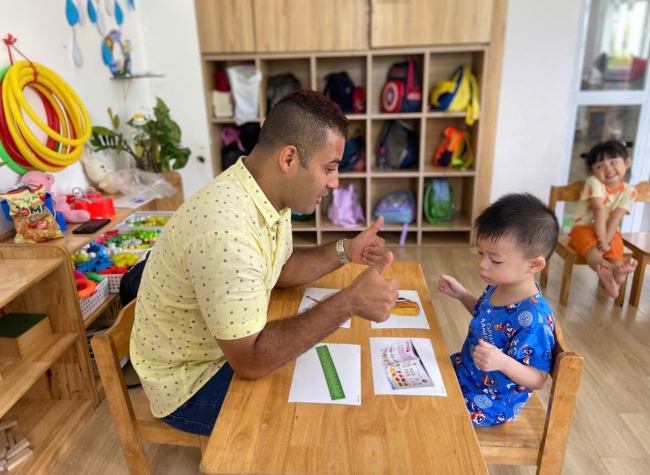 Người lao động nước ngoài đóng bảo hiểm xã hội bằng 25% tiền lương làm căn cứ đóng