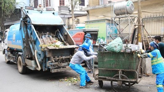 Tăng giá thu gom, xử lý chất thải rắn sinh hoạt, giảm gánh nặng ngân sách