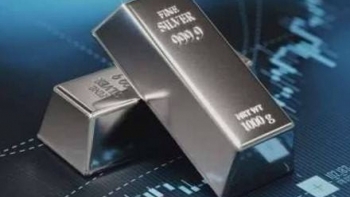 Ngày 23/8: Giá bạc tiếp tục tăng mạnh