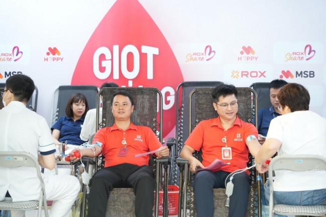 Cán bộ nhân viên ROX Group góp những Giọt thương, lan tỏa giá trị sống đẹp