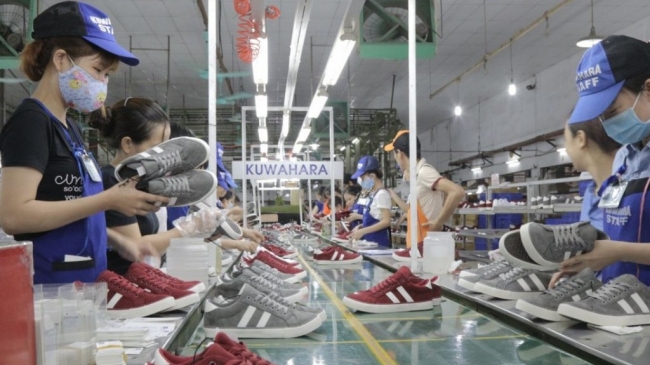 Khai thác thị trường trong nước - mở ra dư địa lớn cho ngành dệt may, da giày