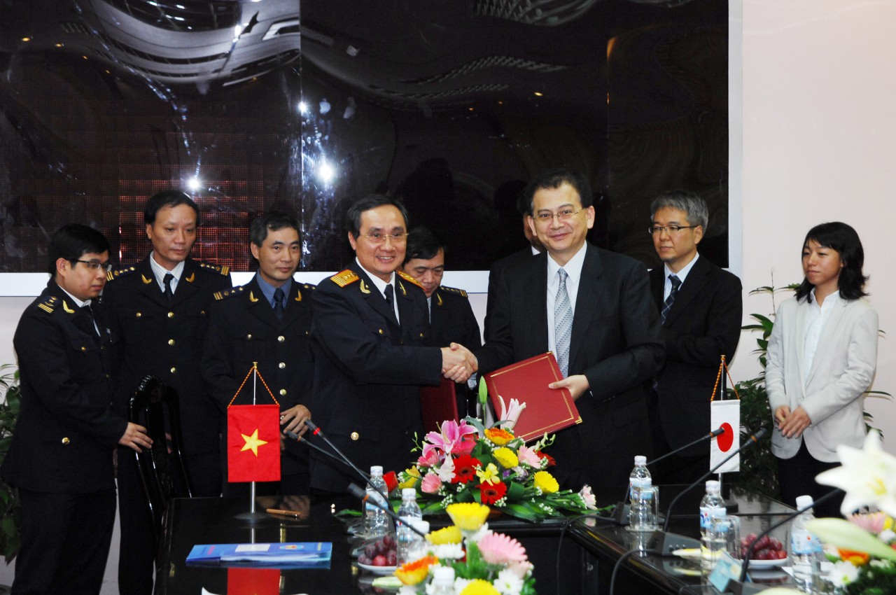 Theo dòng chảy của cuộc cách mạng hiện đại hóa hải quan Theo dòng chảy của cuộc cách mạng hiện đại hóa hải quan