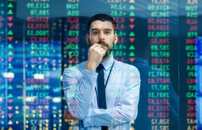 Cổ phiếu Vingroup vững sắc xanh bất chấp áp lực bán ròng của khối ngoại