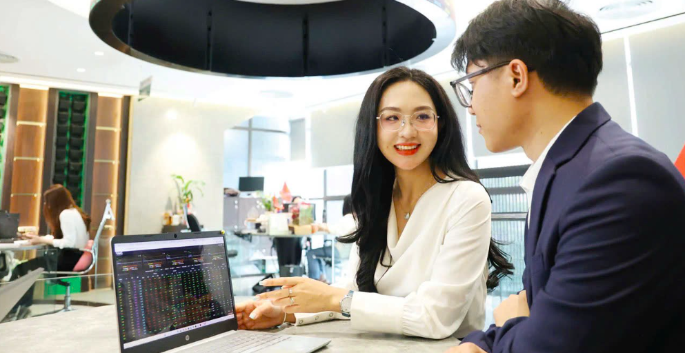 Cánh cửa vốn ngoại rộng mở, thị trường chứng khoán chờ “cú hích” nâng hạng