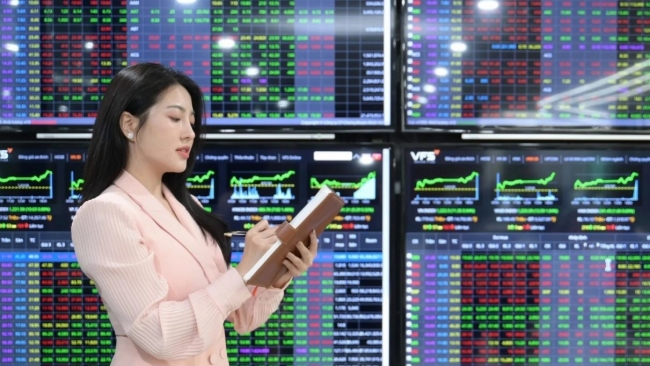 Nền tảng vĩ mô vẫn hỗ trợ triển vọng thị trường chứng khoán Việt Nam