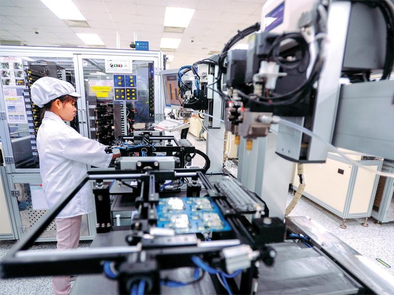 Tiếp tục bảo đảm ổn định kinh tế vĩ mô, kích cầu tiêu dùng Tiếp tục bảo đảm ổn định kinh tế vĩ mô, kích cầu tiêu dùng