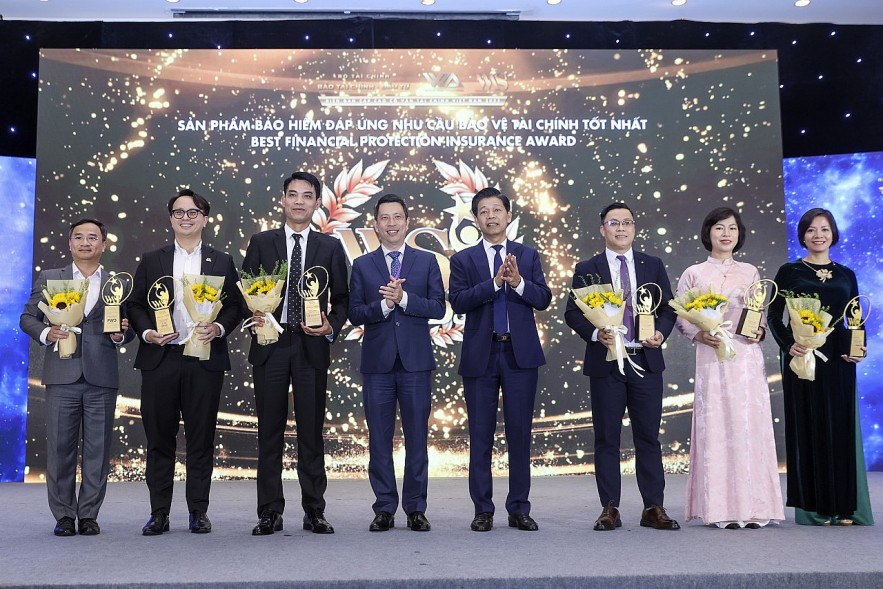 Toàn cảnh lễ vinh danh các sản phẩm dịch vụ tài chính tiêu biểu tại diễn đàn VWAS 2025