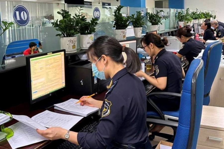 Chi cục Hải quan khu vực II: Chạy đua công nghệ 4.0 để đáp ứng thương mại điện tử phát triển Chi cục Hải quan khu vực II: Chạy đua công nghệ 4.0 để đáp ứng thương mại điện tử phát triển