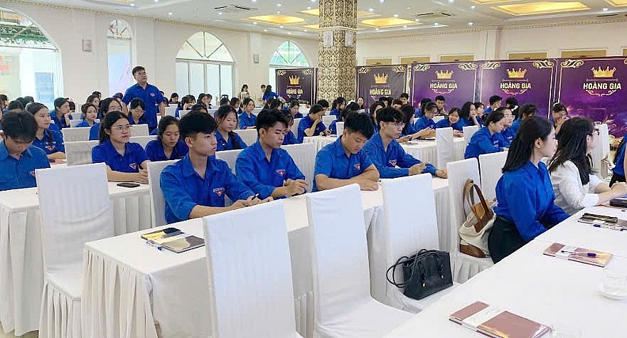 Đoàn Thanh niên Bộ Tài chính tổ chức hội nghị tuyên truyền chính sách và hoạt động Trung thu tại Sơn La